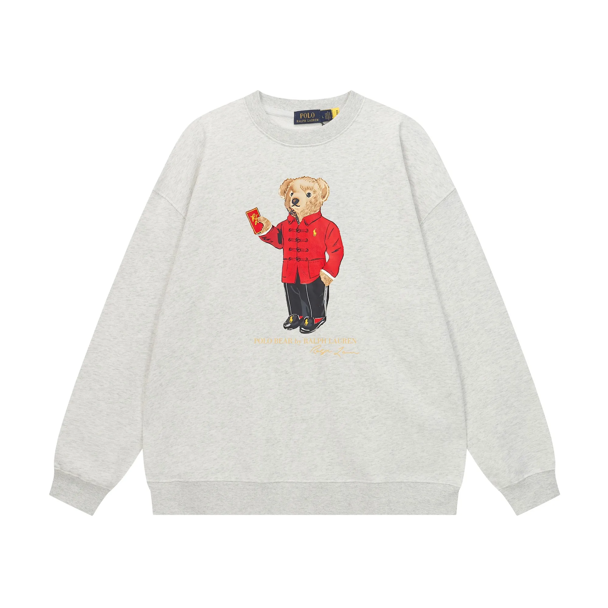 P200 Long-term stock] RalphLauren/Ralph Lauren 2025 autumn and winter new bear letter print 420g heavy large terry sweatshirt Ralph Lauren's age-reducing item, the coat fabric is made of 85% cotton ➕15% polyester, which not only retains the softness, comfort and breathability of cotton, but also adds the wear resistance and wrinkle resistance of polyester fiber, making the clothes more durable and easy to care for. Even in slightly cooler weather, you won't feel stuffy when wearing it. This kind of fabric has a natural crisp feel and is not easy to pill or deform. The bear on the chest is printed with English letters. It is full of color, full of three-dimensionality, and lifelike, adding a bit of liveliness and interest to the whole sweatshirt. There is no pressure to dress, regardless of age or gender. Complete accessories! Color: black, white, navy blue, light floral gray Size: M-L-XL-XXL